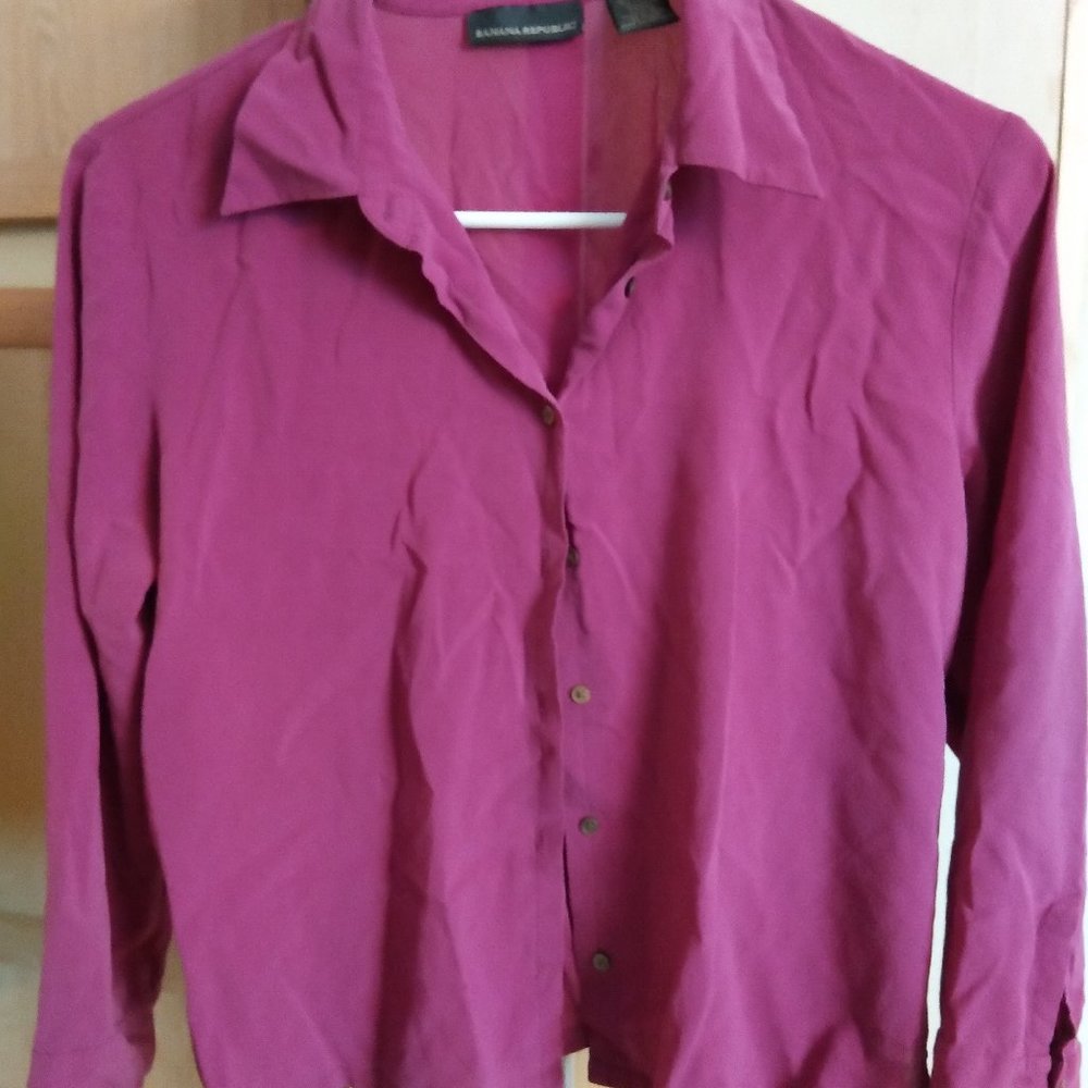 WOMEN'S 3/4 SLEEVE BUTTON UP